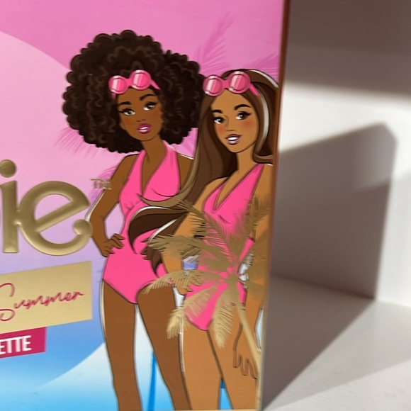 Glamlite C Barbie Dream Summer Palette LE